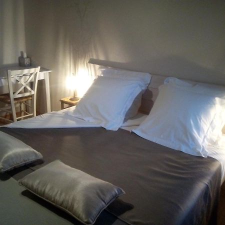 Chambres De La Porte Aux Moines Vouvant Екстер'єр фото